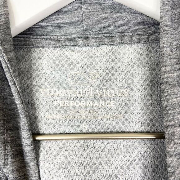 Vineyard Vines Women's Gray Long sleeve Whale Performance Hoodie Small - Picture 6 of 8